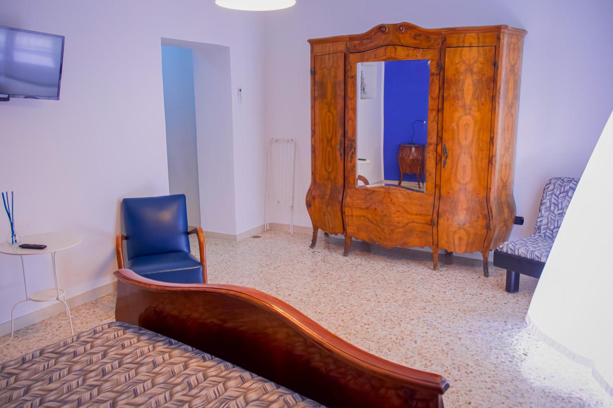 Spira Mirabilis Napoli Hotel Bagian luar foto