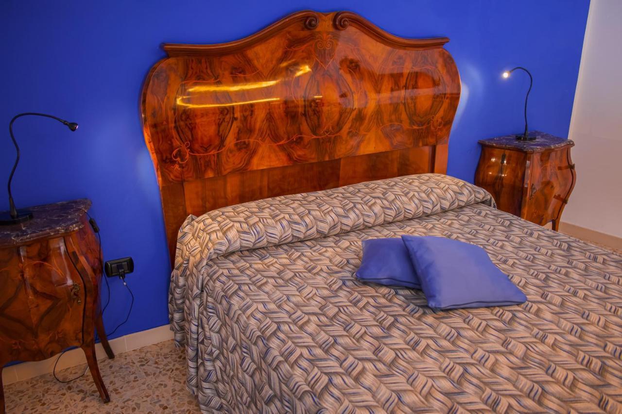Spira Mirabilis Napoli Hotel Bagian luar foto