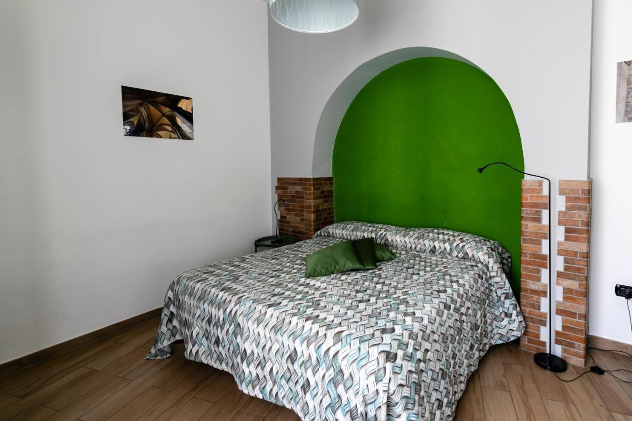 Spira Mirabilis Napoli Hotel Bagian luar foto
