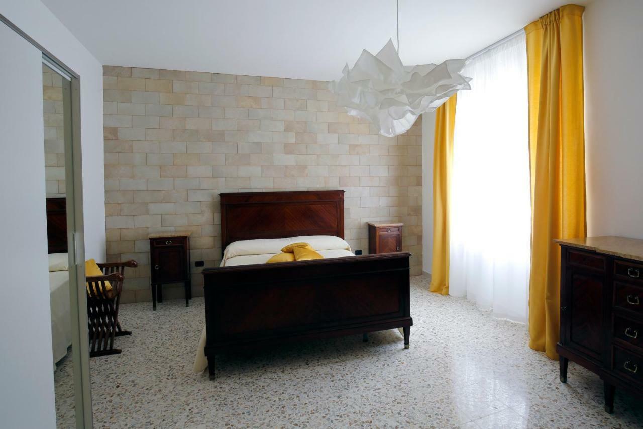 Spira Mirabilis Napoli Hotel Bagian luar foto