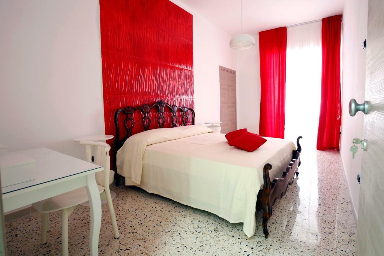 Spira Mirabilis Napoli Hotel Bagian luar foto