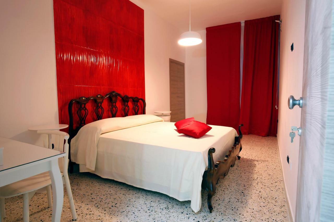Spira Mirabilis Napoli Hotel Bagian luar foto
